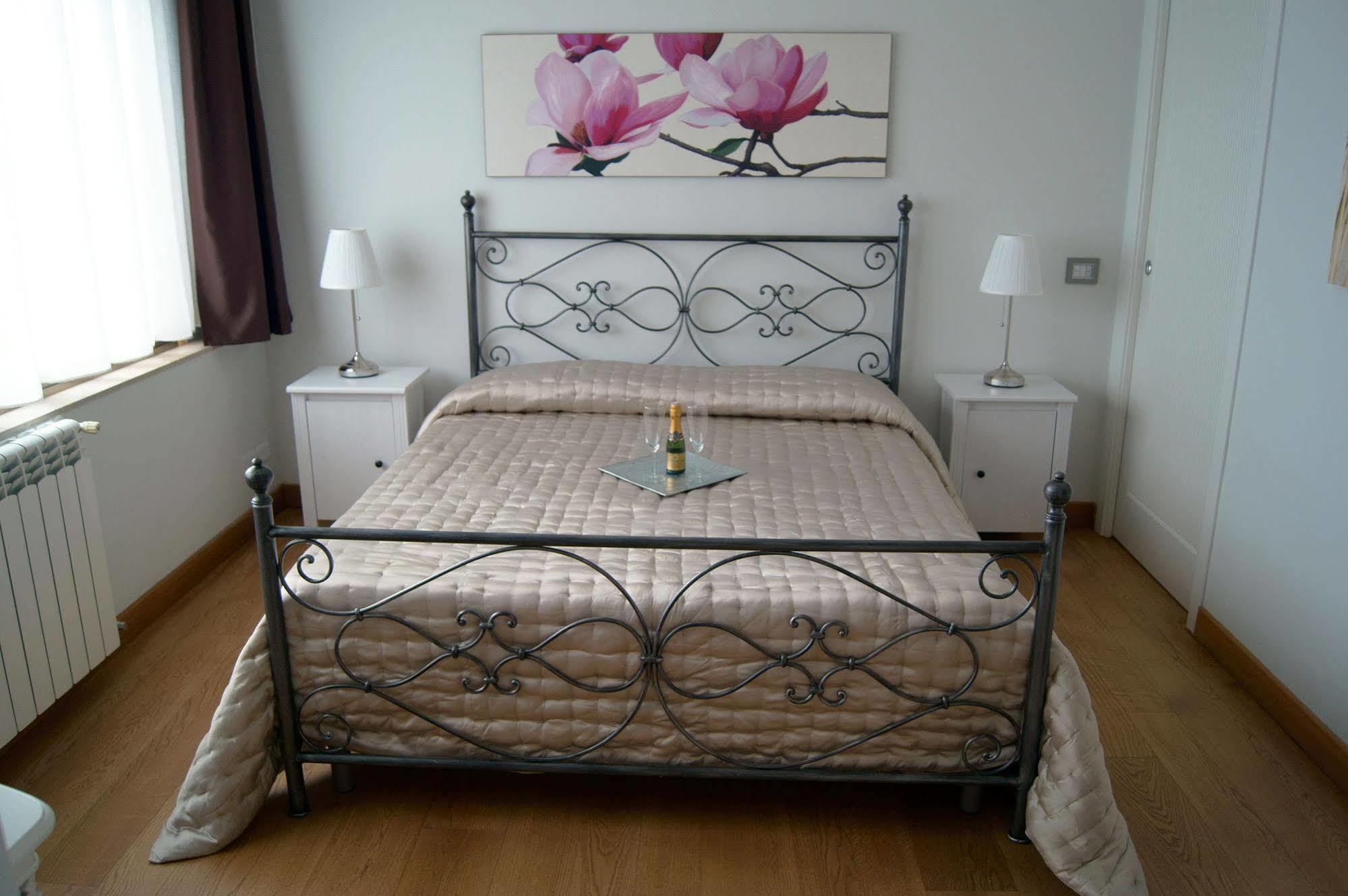 Bed and Breakfast Baia Di Ognina CTA Exterior foto
